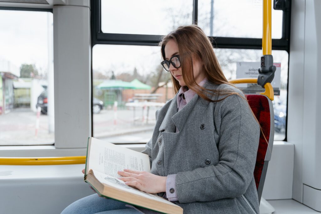 The Editorial Team's Mission at ZoloBus - Empowering Travelers with Group Travel Knowledge