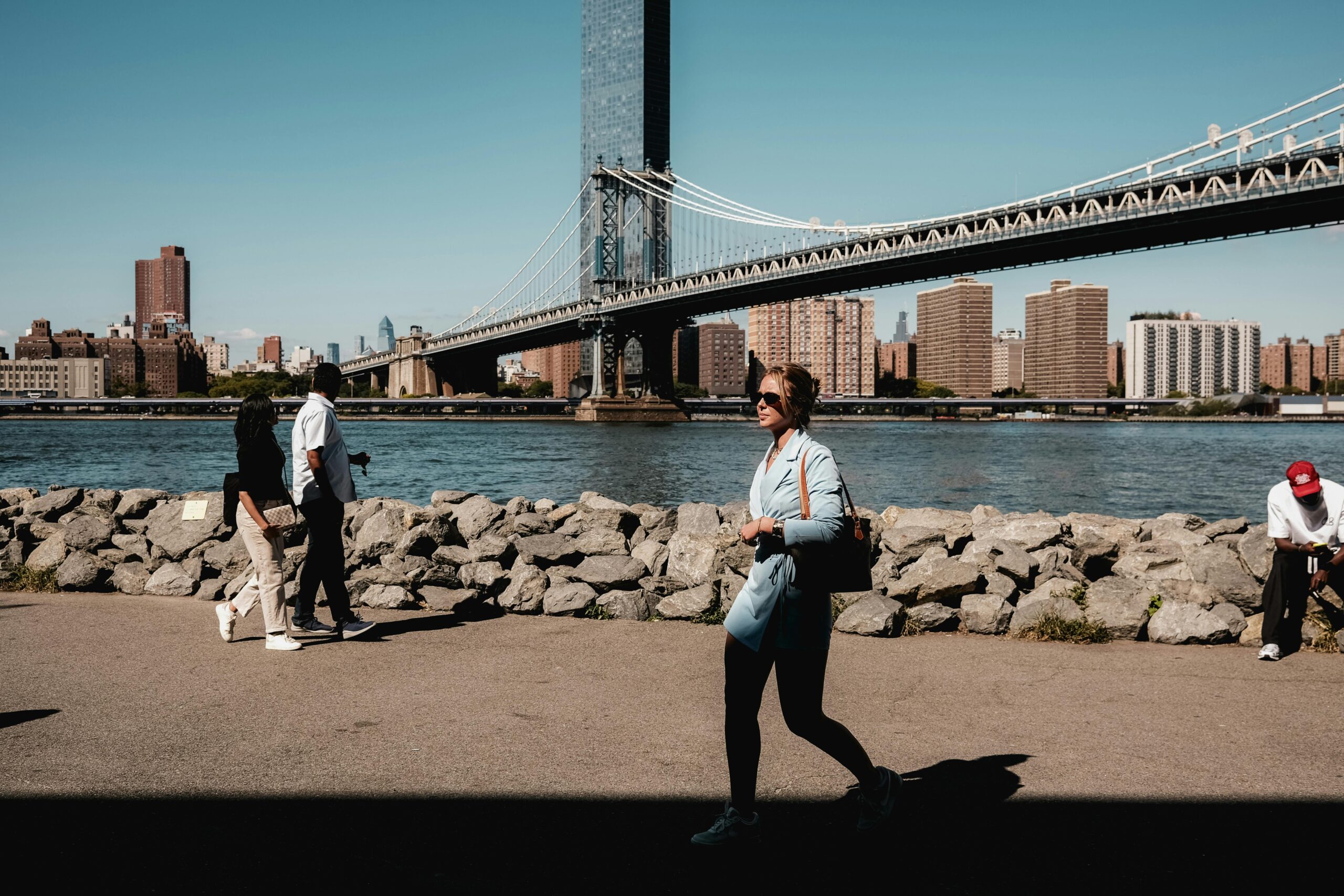 LGA Shuttle to Brooklyn: Your Ultimate 2025 Guide to Outsmarting NYC’s Chaos 2 Verify TLC license for shopping group vans Brooklyn