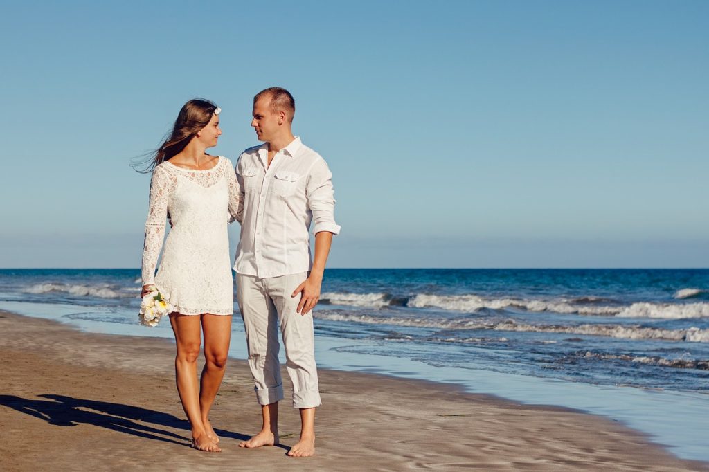 Wedding Shuttle Service NYC: A 2026 Planner's Honest Guide 3 Wedding Shuttle Service NYC