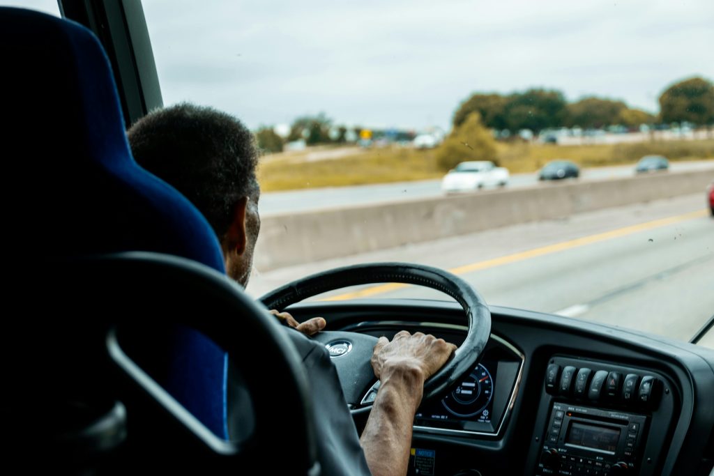 Construction Site Shuttle NYC: 7 Verified Costs Facilities Coordinators Need in 2026 3 construction site shuttle NYC